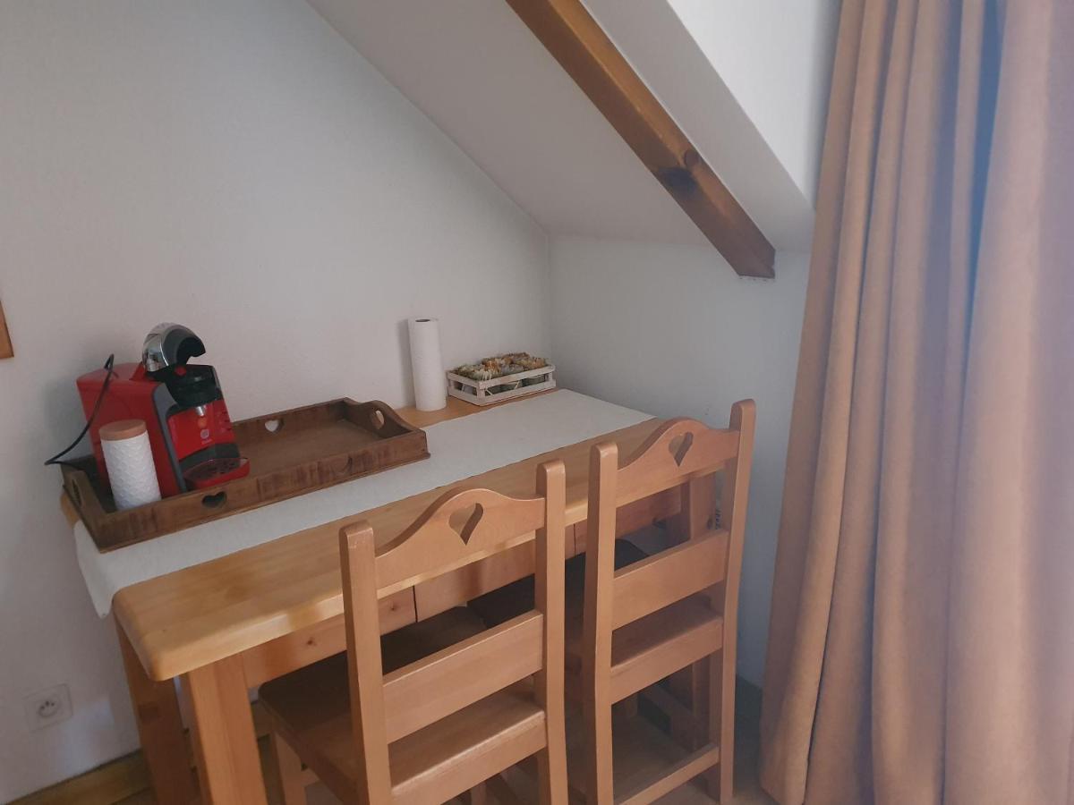 Studio Dans Residence De Tourisme*** Giez Zewnętrze zdjęcie
